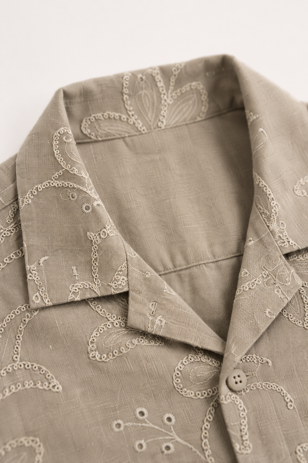 Camicia Resort Ricamo Floreale