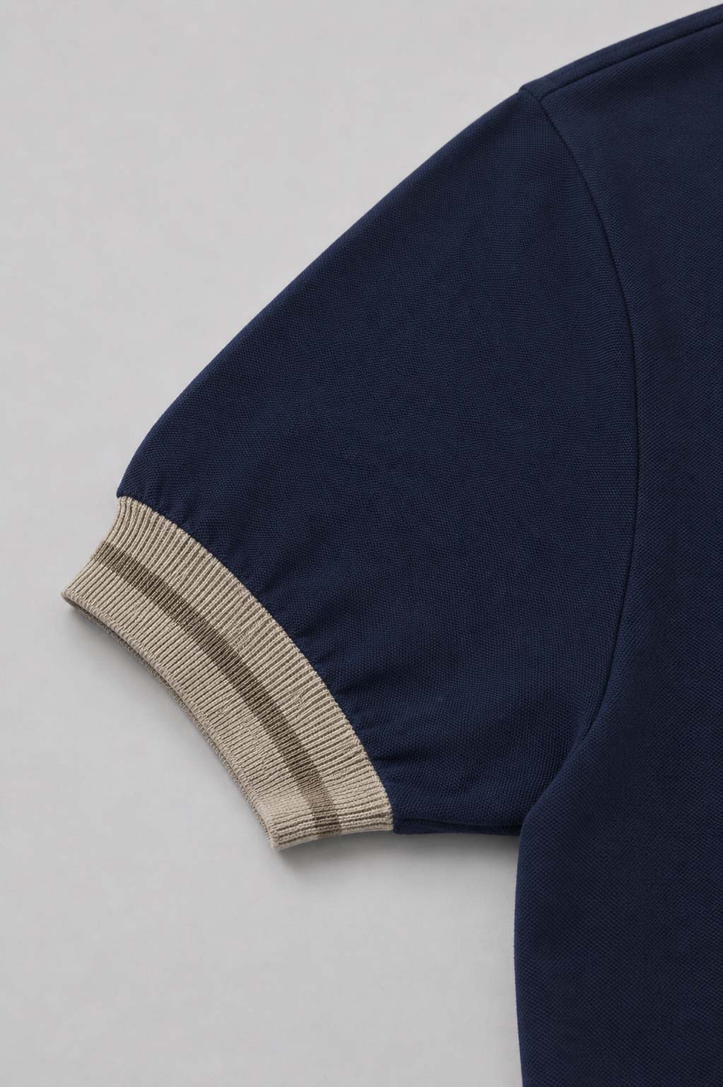 Polo in Maglia Piquet con Profili a Contrasto